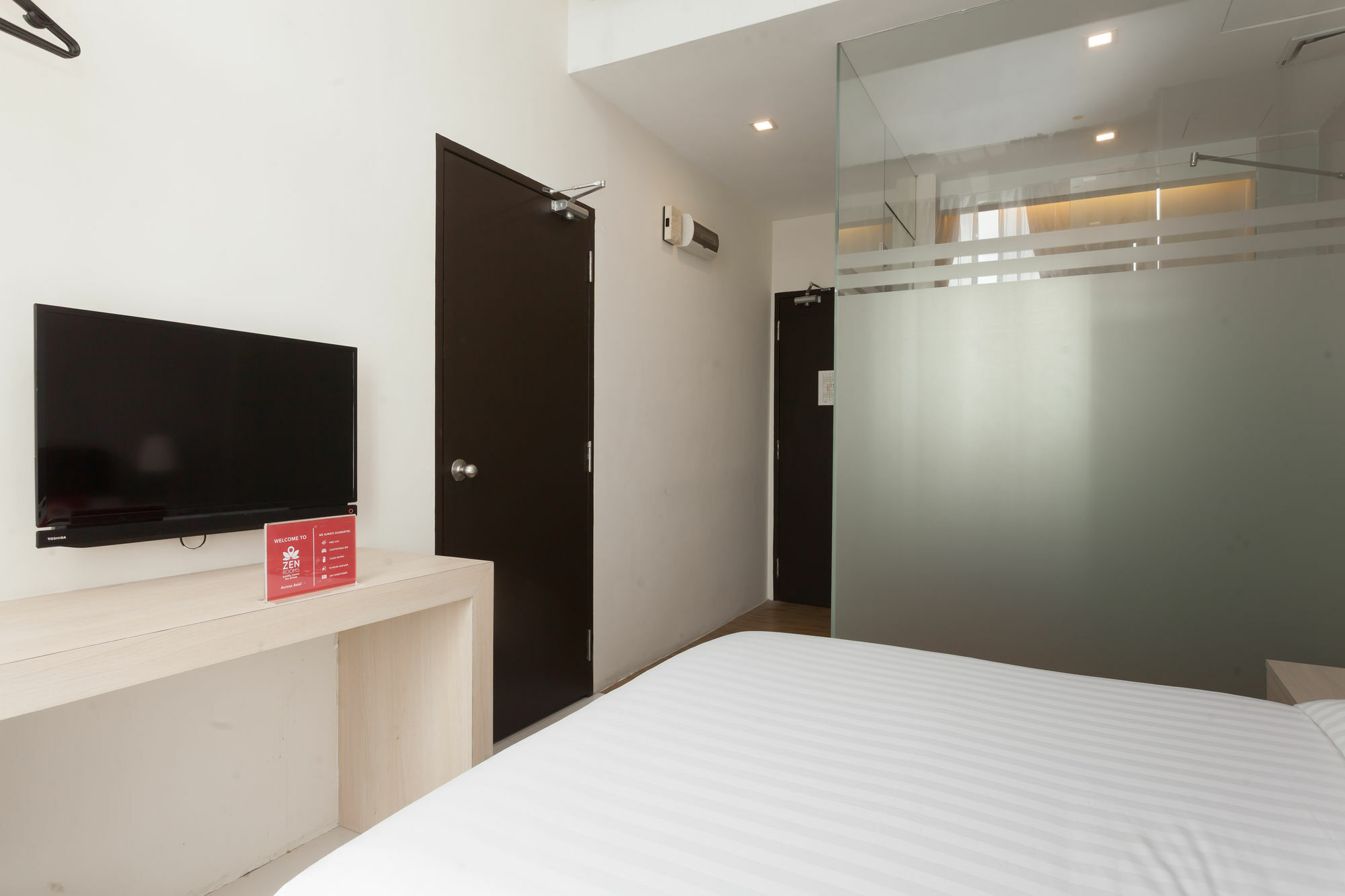 Zen Rooms Sungai Besi Куала-Лумпур Екстер'єр фото